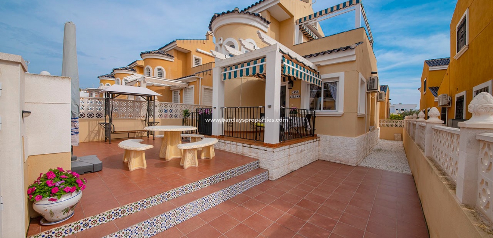 Wederverkoop - Vrijstaande Villa - Urb. La Marina