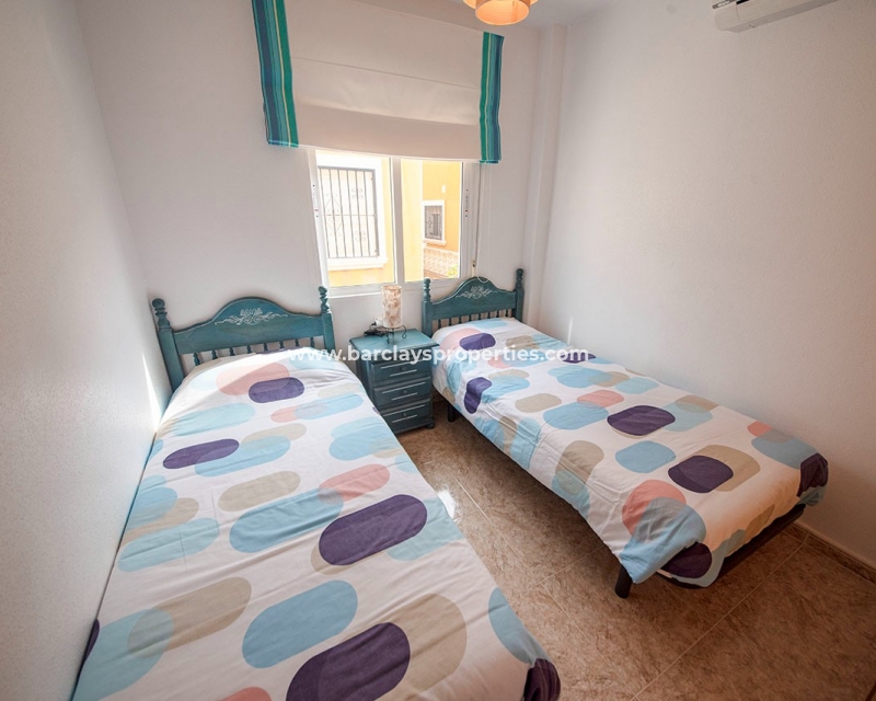 Wederverkoop - Vrijstaande Villa - Urb. La Marina