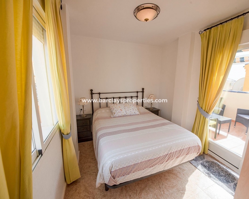 Wederverkoop - Vrijstaande Villa - Urb. La Marina