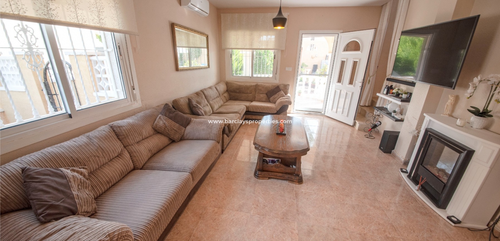 Wederverkoop - Vrijstaande Villa - Urb. La Marina