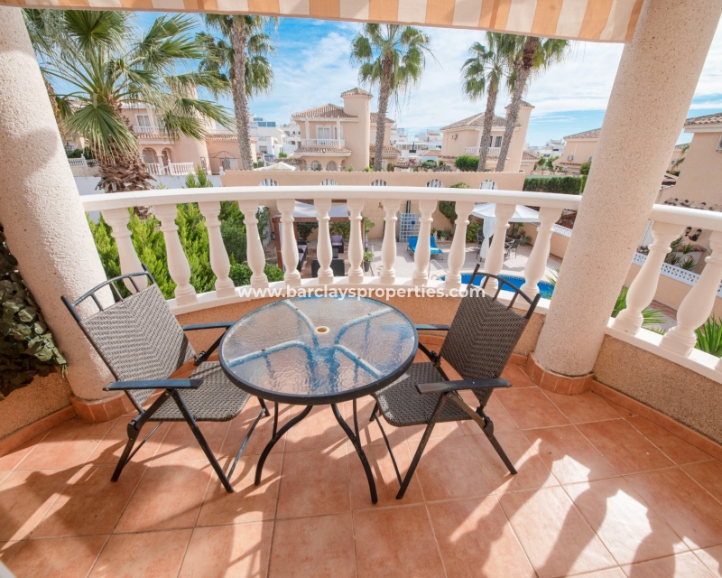 Wederverkoop - Vrijstaande Villa - Urb. La Marina