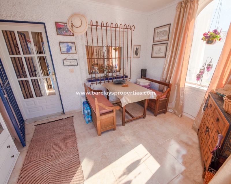 Wederverkoop - Vrijstaande Villa - Urb. La Marina