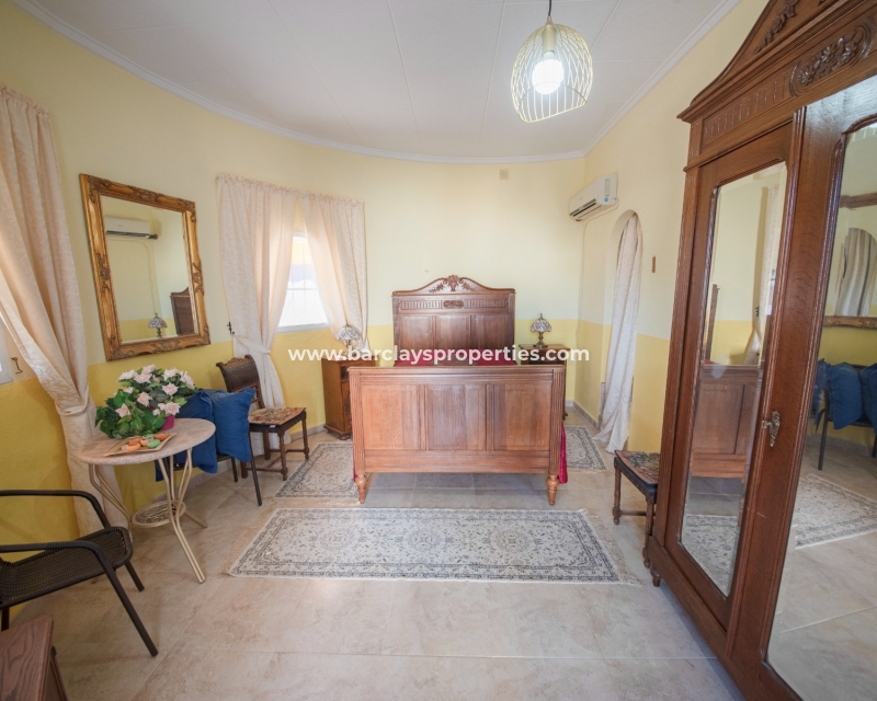 Wederverkoop - Vrijstaande Villa - Urb. La Marina