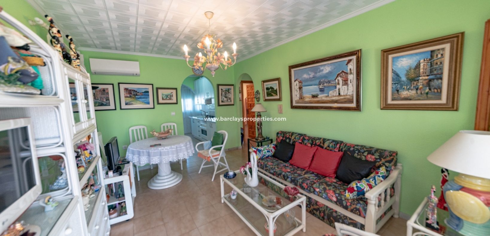 Wederverkoop - Vrijstaande Villa - Urb. La Marina