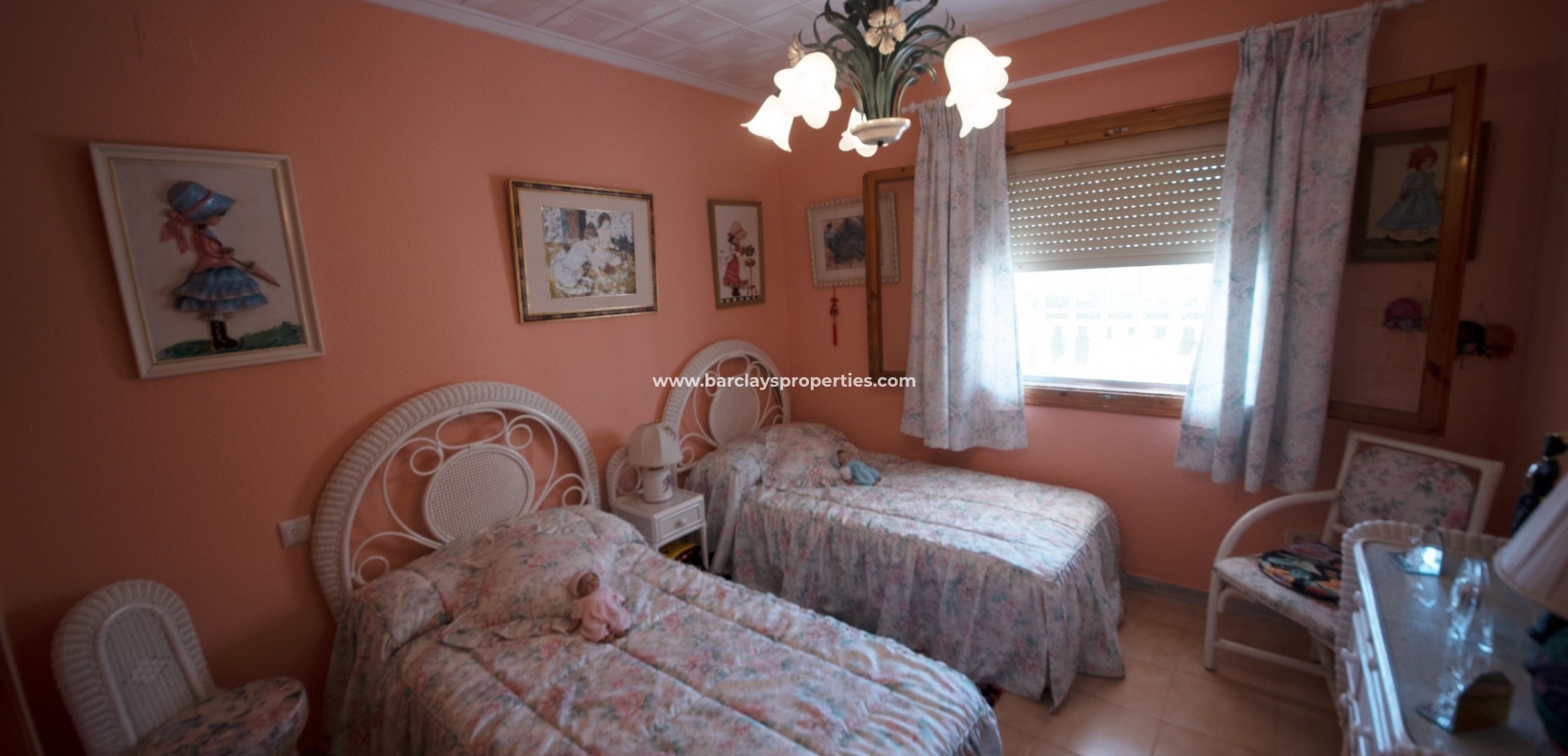 Wederverkoop - Vrijstaande Villa - Urb. La Marina