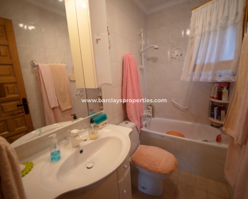 Wederverkoop - Vrijstaande Villa - Urb. La Marina