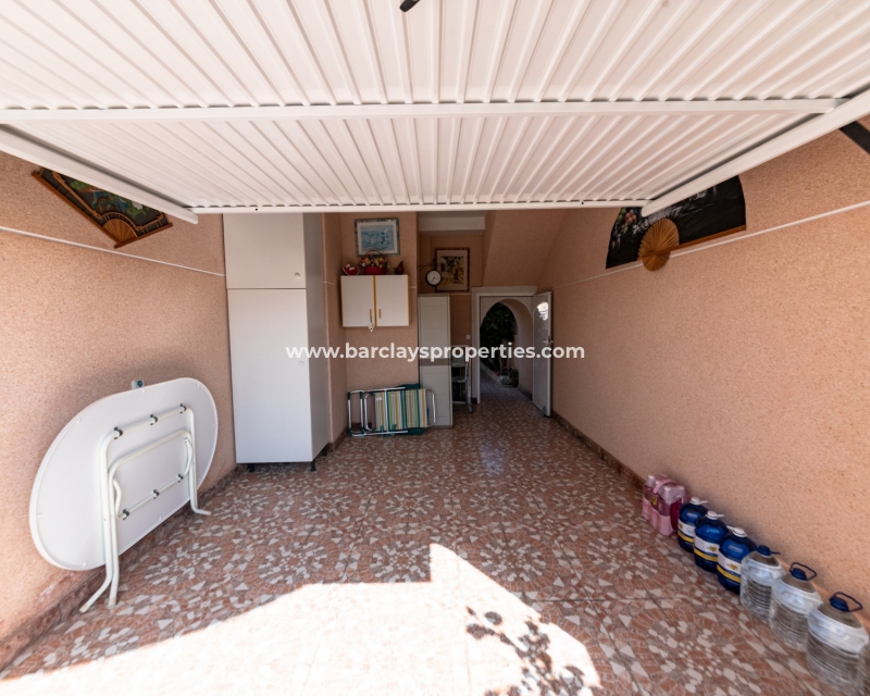 Wederverkoop - Vrijstaande Villa - Urb. La Marina