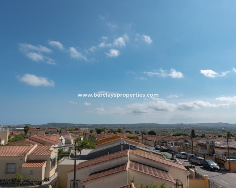 Wederverkoop - Vrijstaande Villa - Urb. La Marina