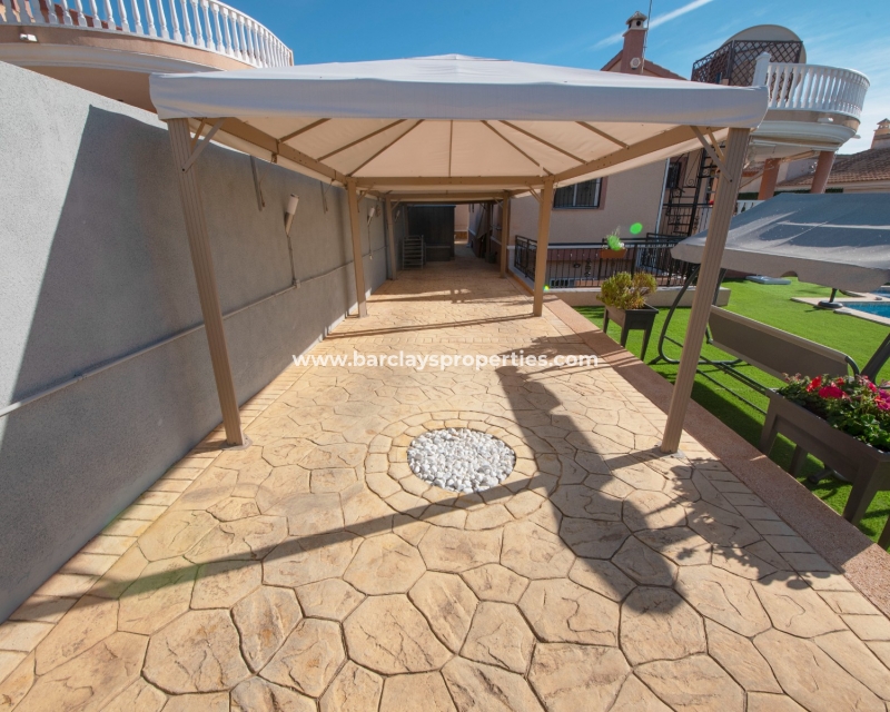 Wederverkoop - Vrijstaande Villa - Urb. La Marina