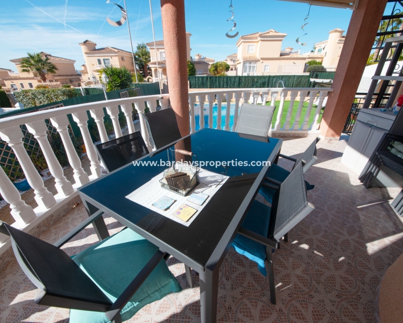 Wederverkoop - Vrijstaande Villa - Urb. La Marina