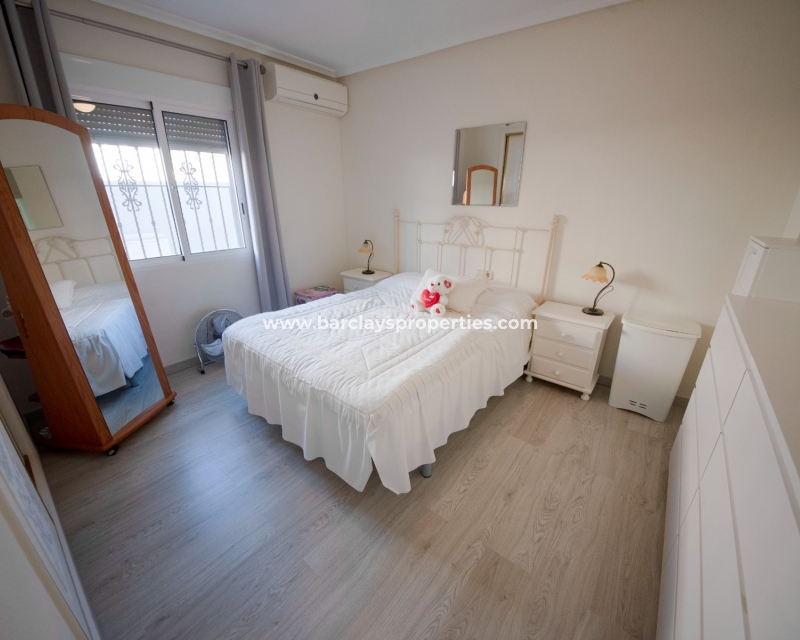 Wederverkoop - Vrijstaande Villa - Urb. La Marina