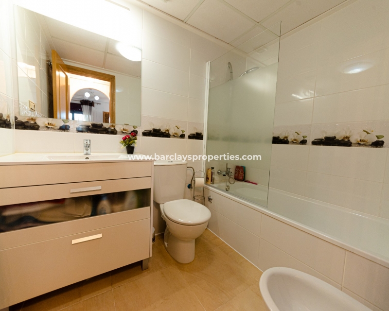 Wederverkoop - Vrijstaande Villa - Urb. La Marina