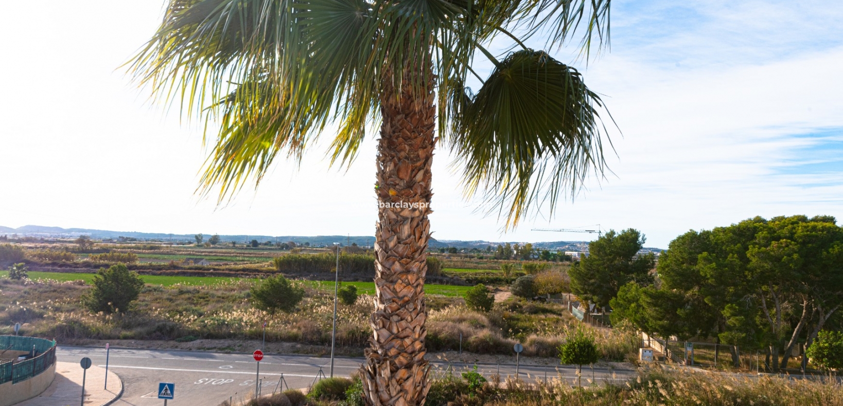 Wederverkoop - Vrijstaande Villa - Urb. La Marina