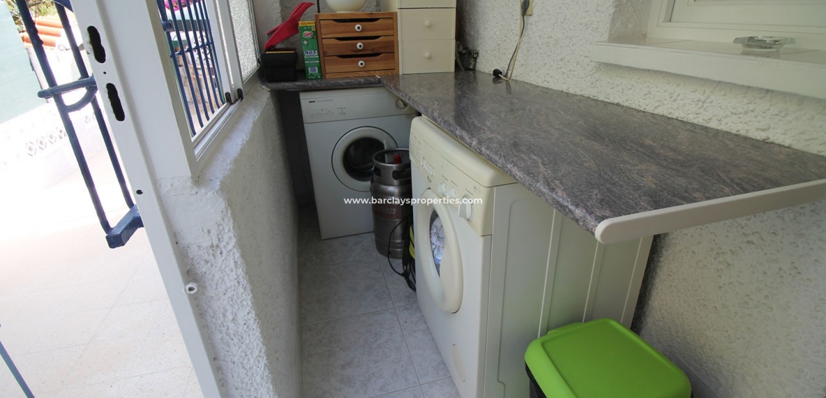 Wederverkoop - Vrijstaande Villa - Urb. La Marina