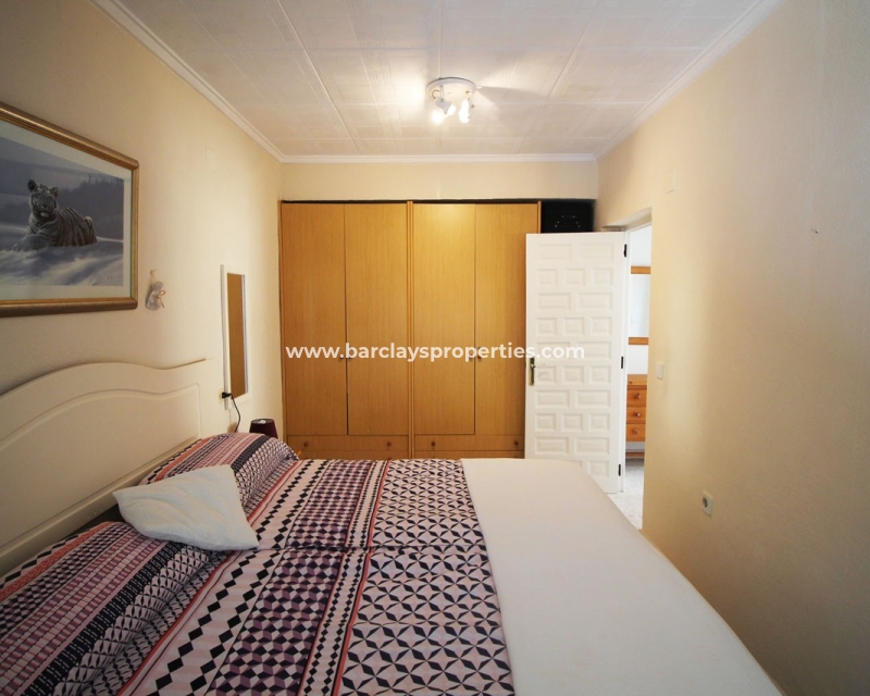 Wederverkoop - Vrijstaande Villa - Urb. La Marina