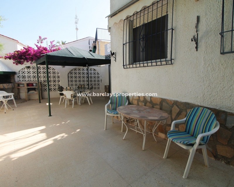 Wederverkoop - Vrijstaande Villa - Urb. La Marina