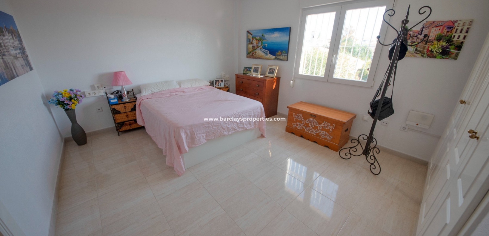 Wederverkoop - Vrijstaande Villa - Urb. La Marina