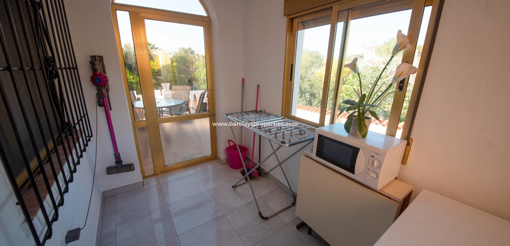 Wederverkoop - Vrijstaande Villa - Urb. La Marina