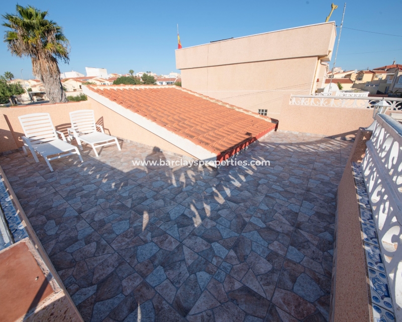 Wederverkoop - Vrijstaande Villa - Urb. La Marina