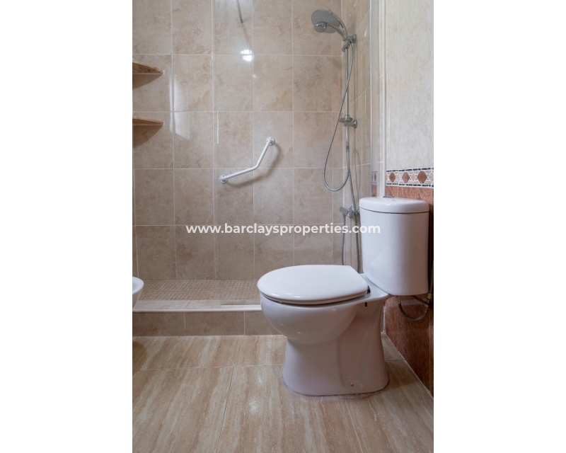 Wederverkoop - Vrijstaande Villa - Urb. La Marina