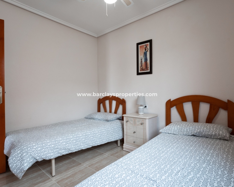 Wederverkoop - Vrijstaande Villa - Urb. La Marina