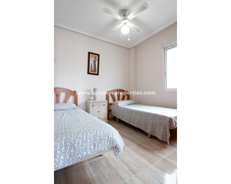 Wederverkoop - Vrijstaande Villa - Urb. La Marina