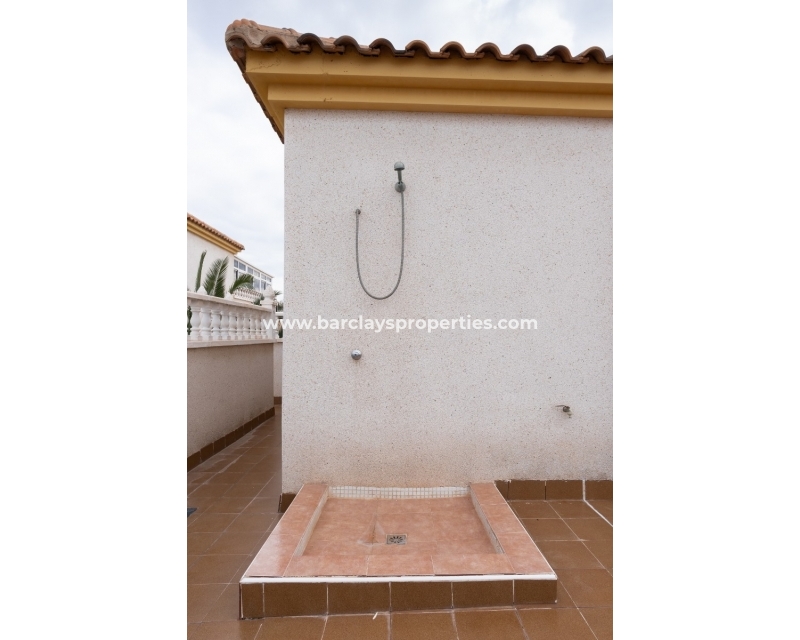 Wederverkoop - Vrijstaande Villa - Urb. La Marina