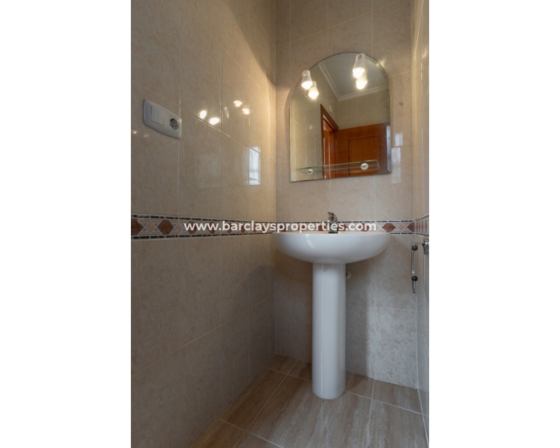 Wederverkoop - Vrijstaande Villa - Urb. La Marina