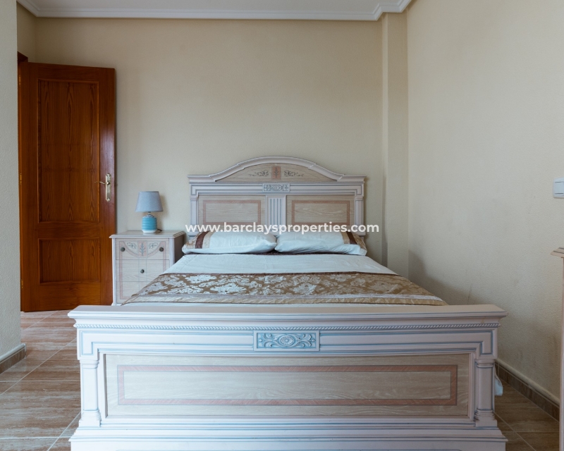 Wederverkoop - Vrijstaande Villa - Urb. La Marina