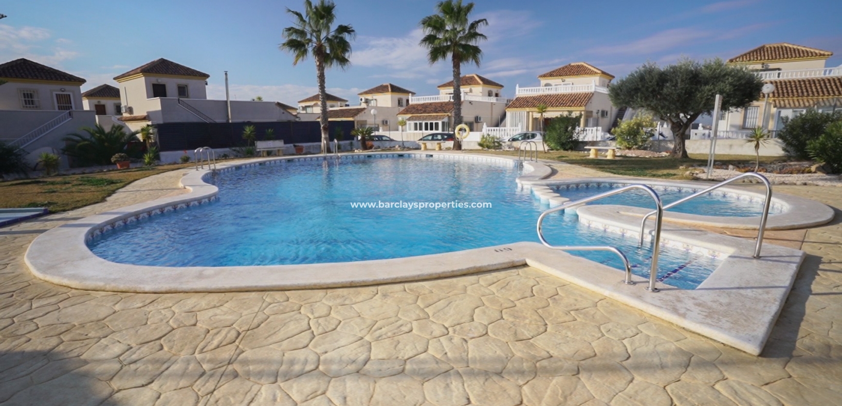 Wederverkoop - Vrijstaande Villa - Urb. La Marina