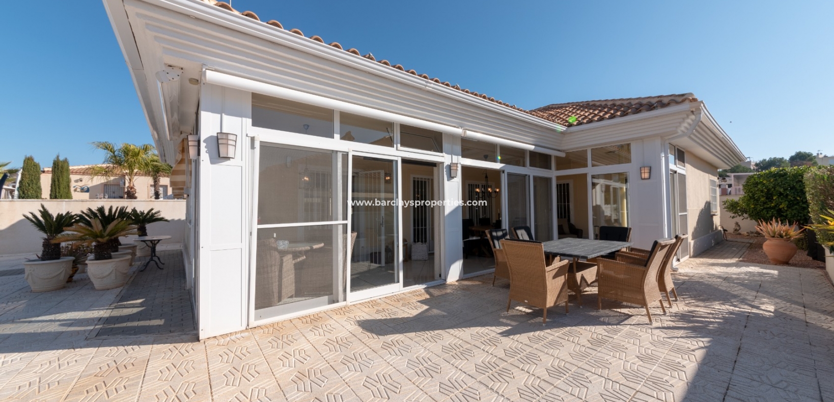 Wederverkoop - Vrijstaande Villa - Urb. La Marina