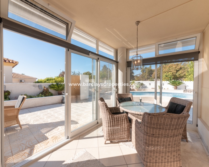 Wederverkoop - Vrijstaande Villa - Urb. La Marina