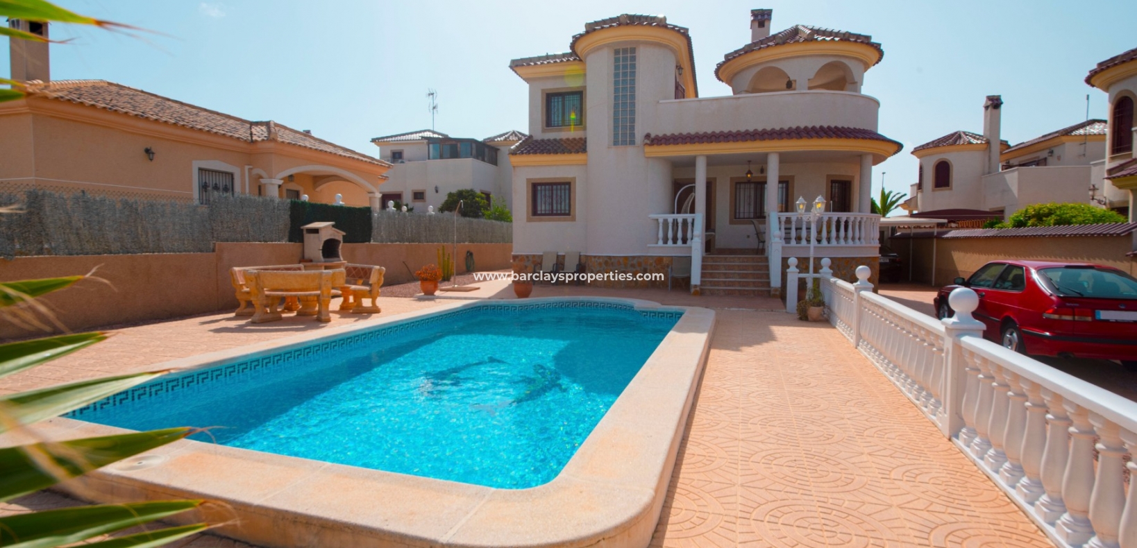 Wederverkoop - Vrijstaande Villa - Urb. La Marina