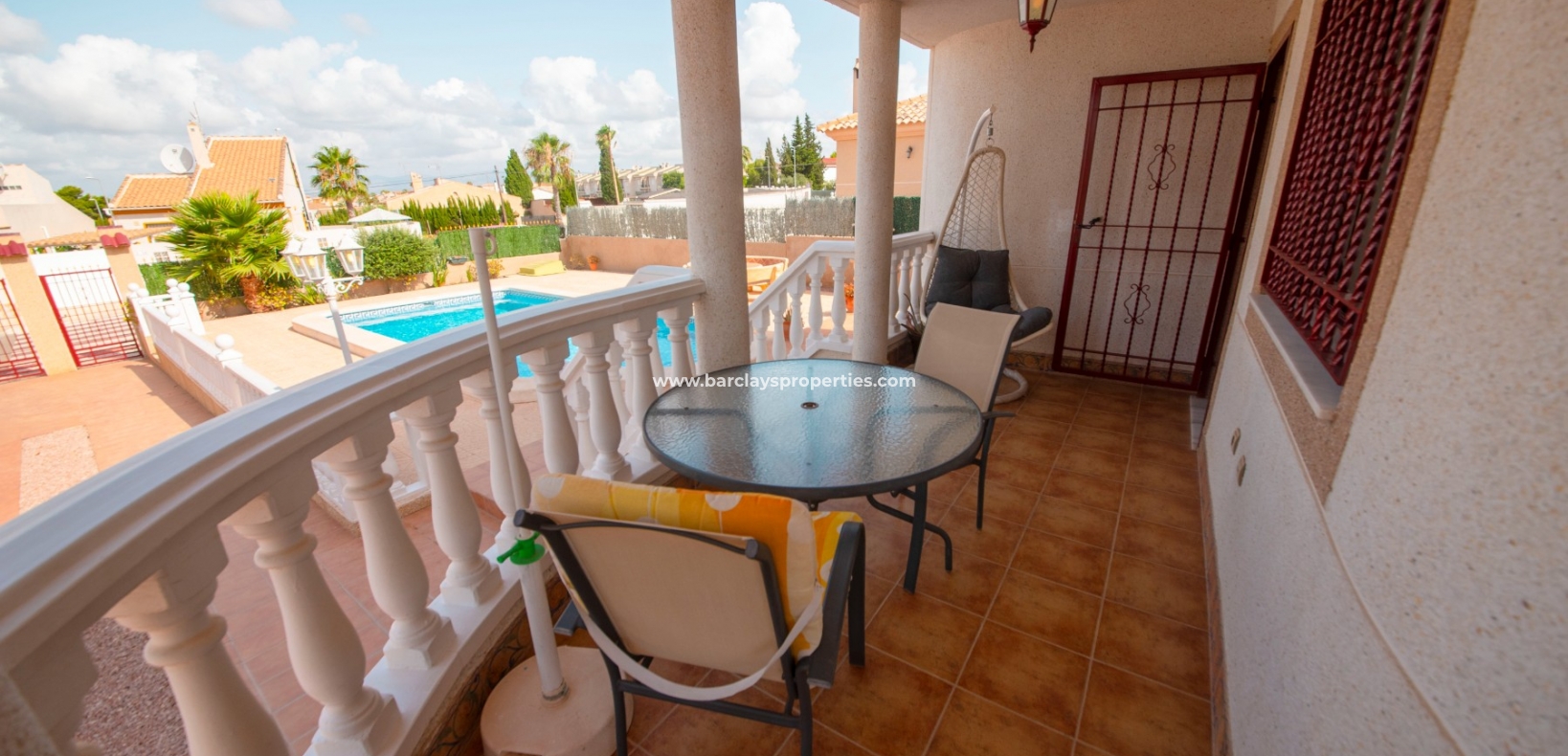 Wederverkoop - Vrijstaande Villa - Urb. La Marina