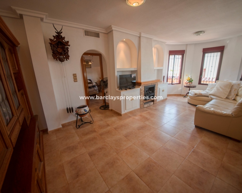 Wederverkoop - Vrijstaande Villa - Urb. La Marina