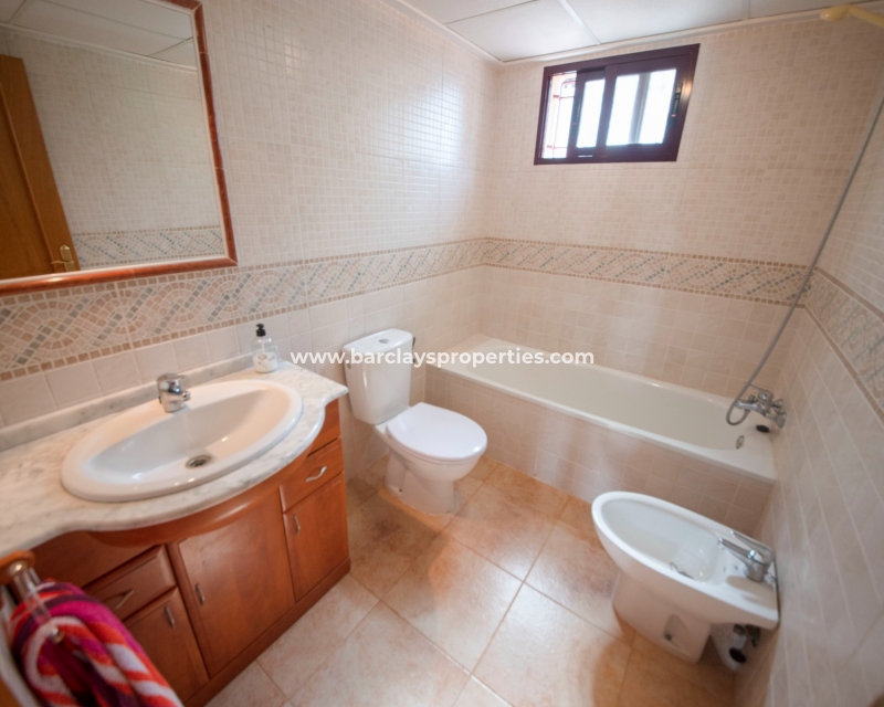 Wederverkoop - Vrijstaande Villa - Urb. La Marina