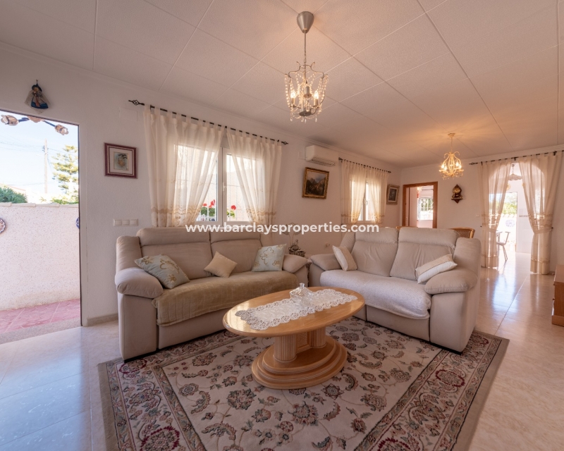 Wederverkoop - Vrijstaande Villa - Urb. La Marina