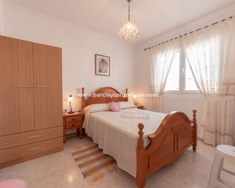 Wederverkoop - Vrijstaande Villa - Urb. La Marina