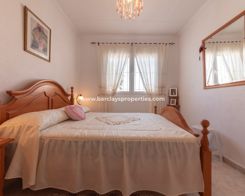 Wederverkoop - Vrijstaande Villa - Urb. La Marina