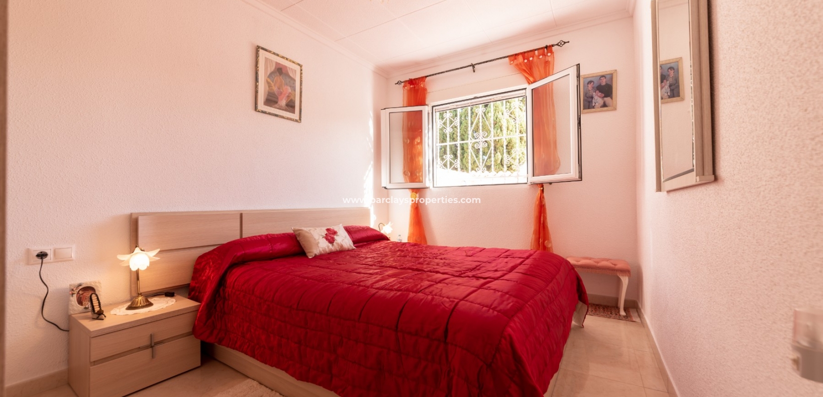 Wederverkoop - Vrijstaande Villa - Urb. La Marina