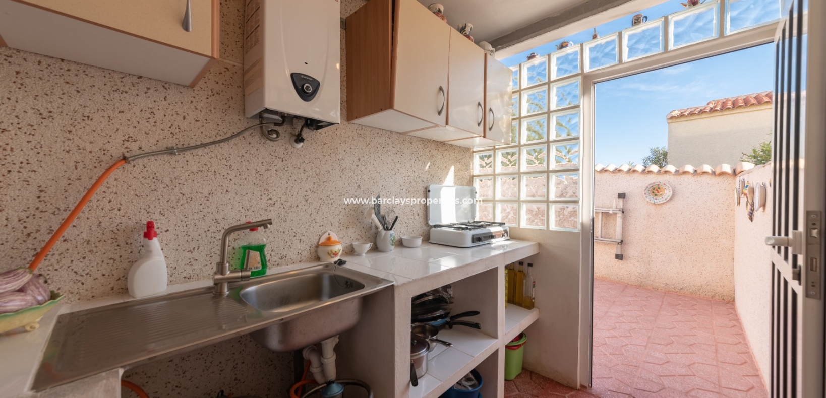 Wederverkoop - Vrijstaande Villa - Urb. La Marina