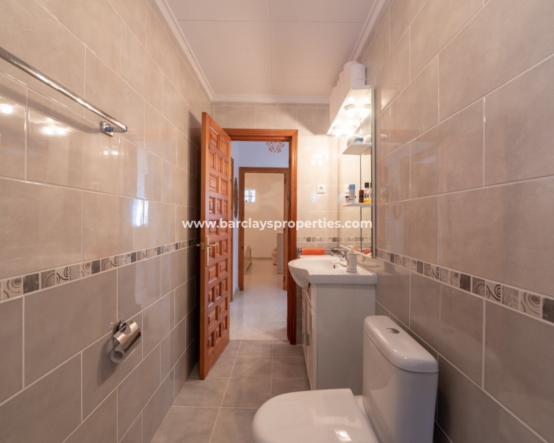 Wederverkoop - Vrijstaande Villa - Urb. La Marina