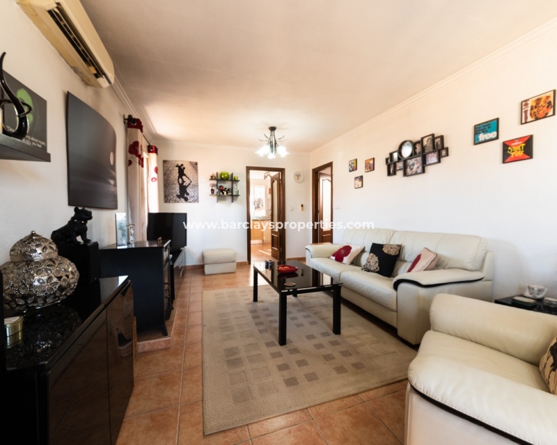 Wederverkoop - Vrijstaande Villa - Urb. La Marina