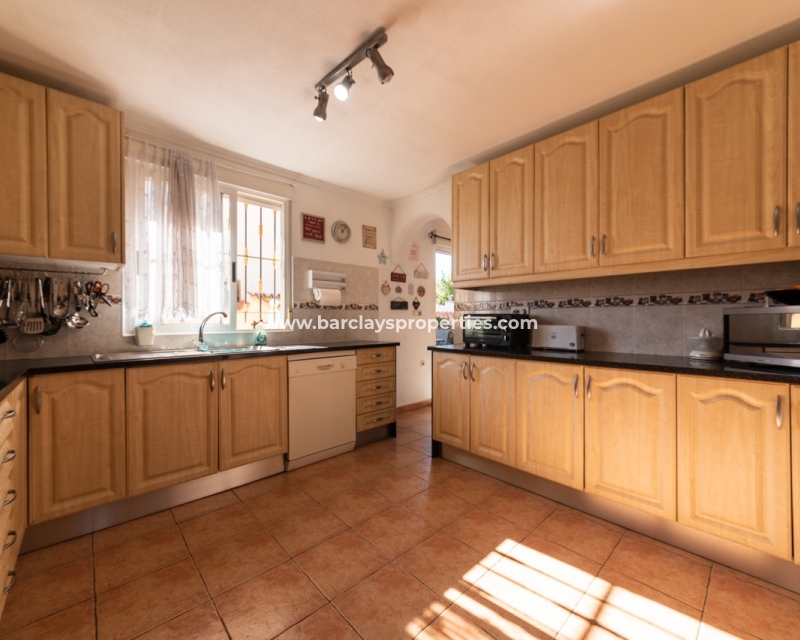 Wederverkoop - Vrijstaande Villa - Urb. La Marina