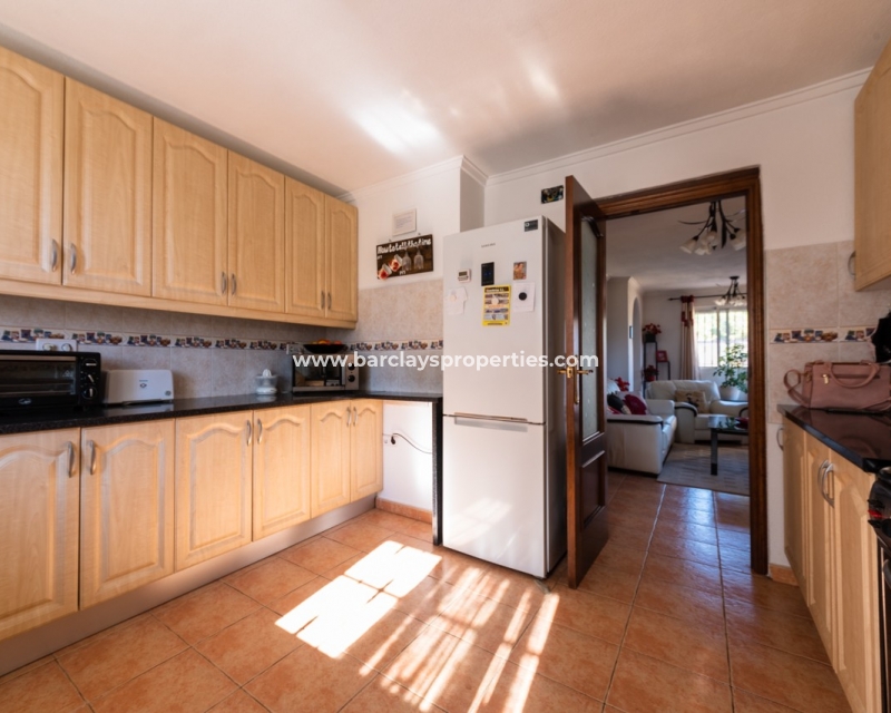 Wederverkoop - Vrijstaande Villa - Urb. La Marina