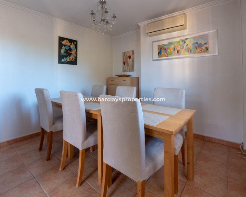 Wederverkoop - Vrijstaande Villa - Urb. La Marina