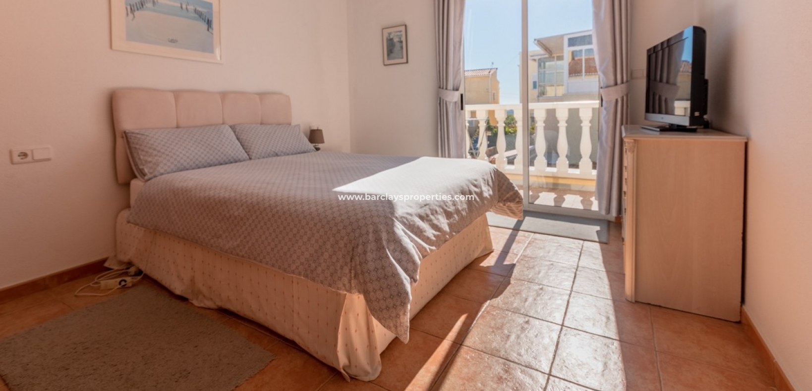 Wederverkoop - Vrijstaande Villa - Urb. La Marina