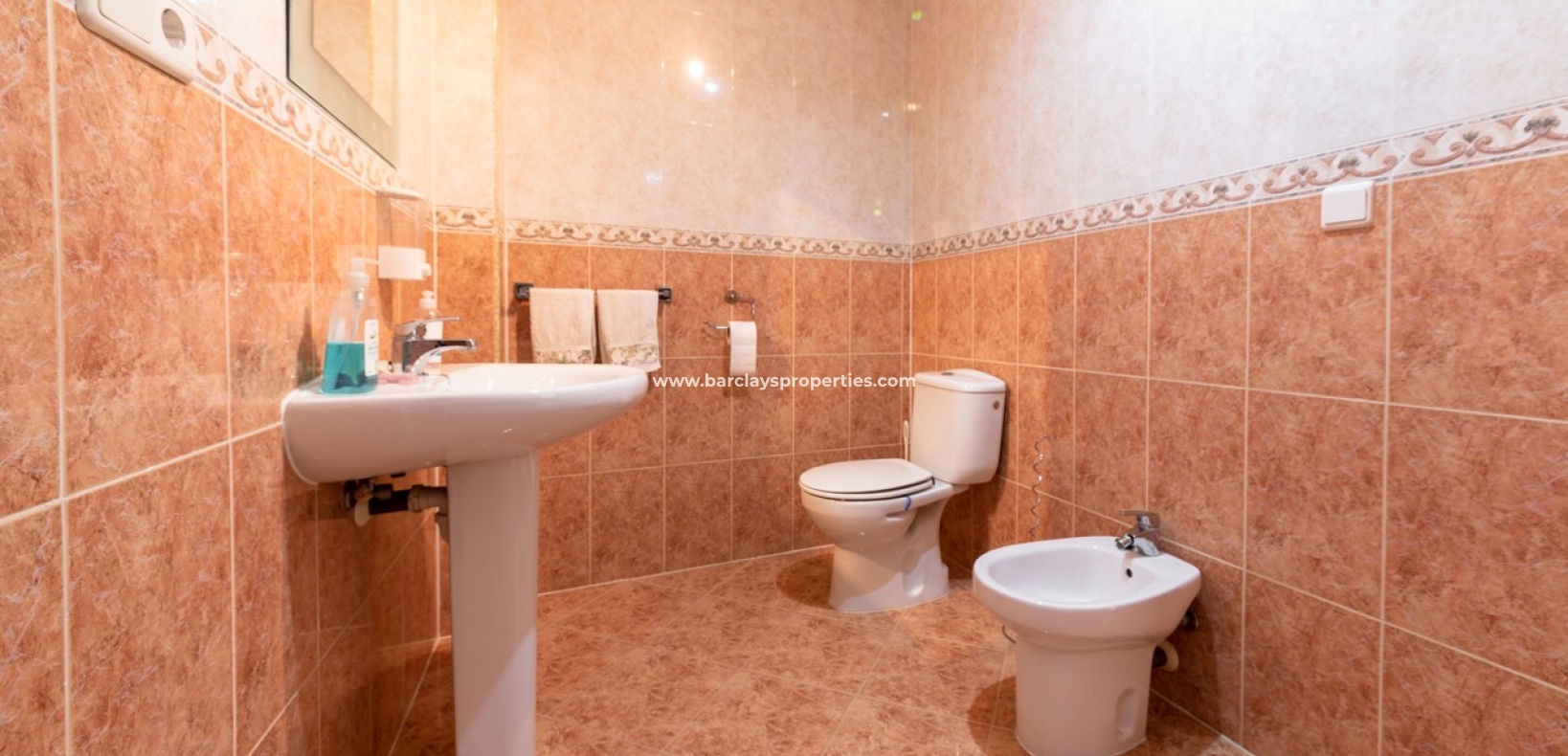 Wederverkoop - Vrijstaande Villa - Urb. La Marina