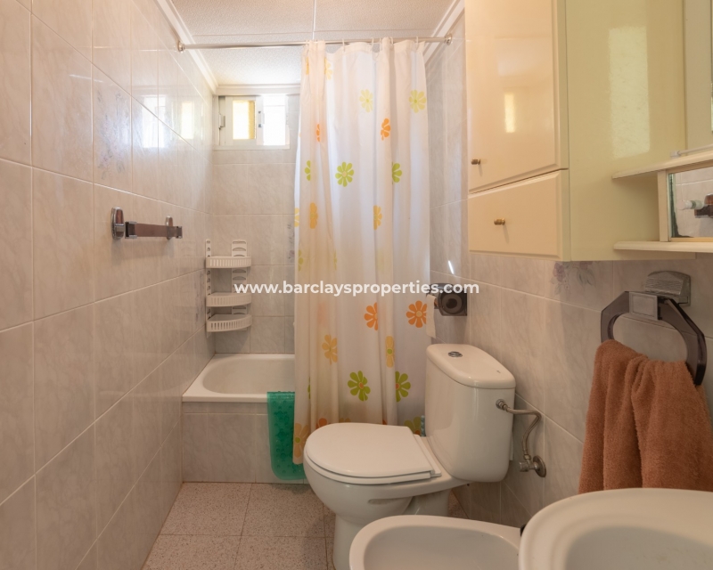 Wederverkoop - Vrijstaande Villa - Urb. La Marina