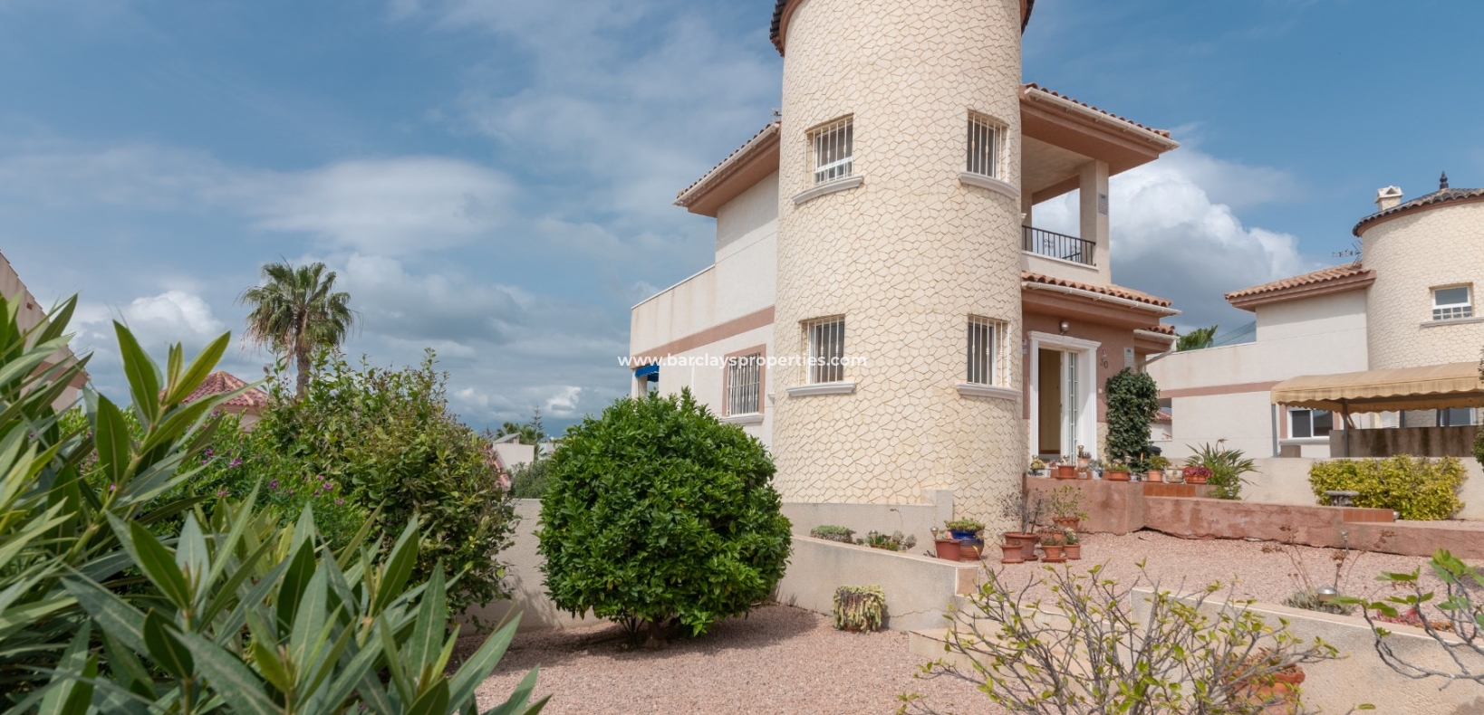 Wederverkoop - Vrijstaande Villa - Urb. La Marina